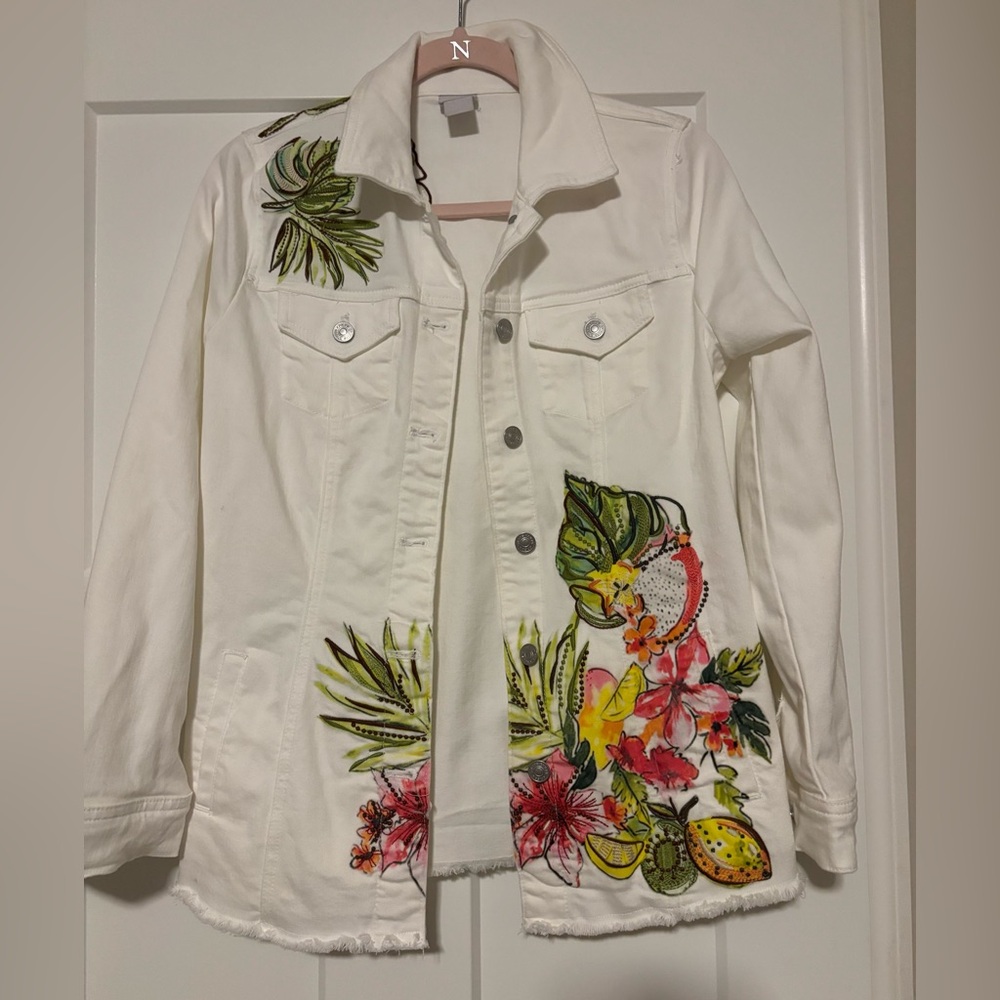 Chico's white‎ denim embroidered tropical floral jacket Size 0 = 4/6